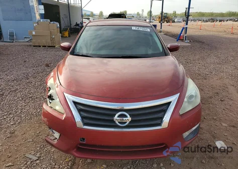 2014 Nissan Altima 2.5 из США, поврежденный, VIN 1N4AL3AP5EN248916